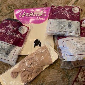 Lot of 6 * VINTAGE * Hanes & Underalls PANTYHOSE & Knee Highs * Nude Black Green